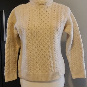 Vintage Carraig Donn 100% Merino Wool Aran Cable Knit Sweater, Cream, Small